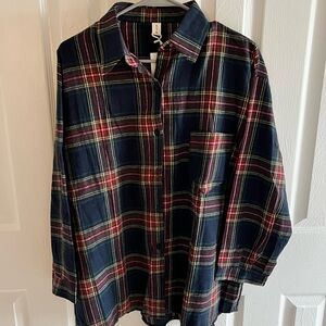 Brushed flannel plaid shirt, oversized fit, one size.